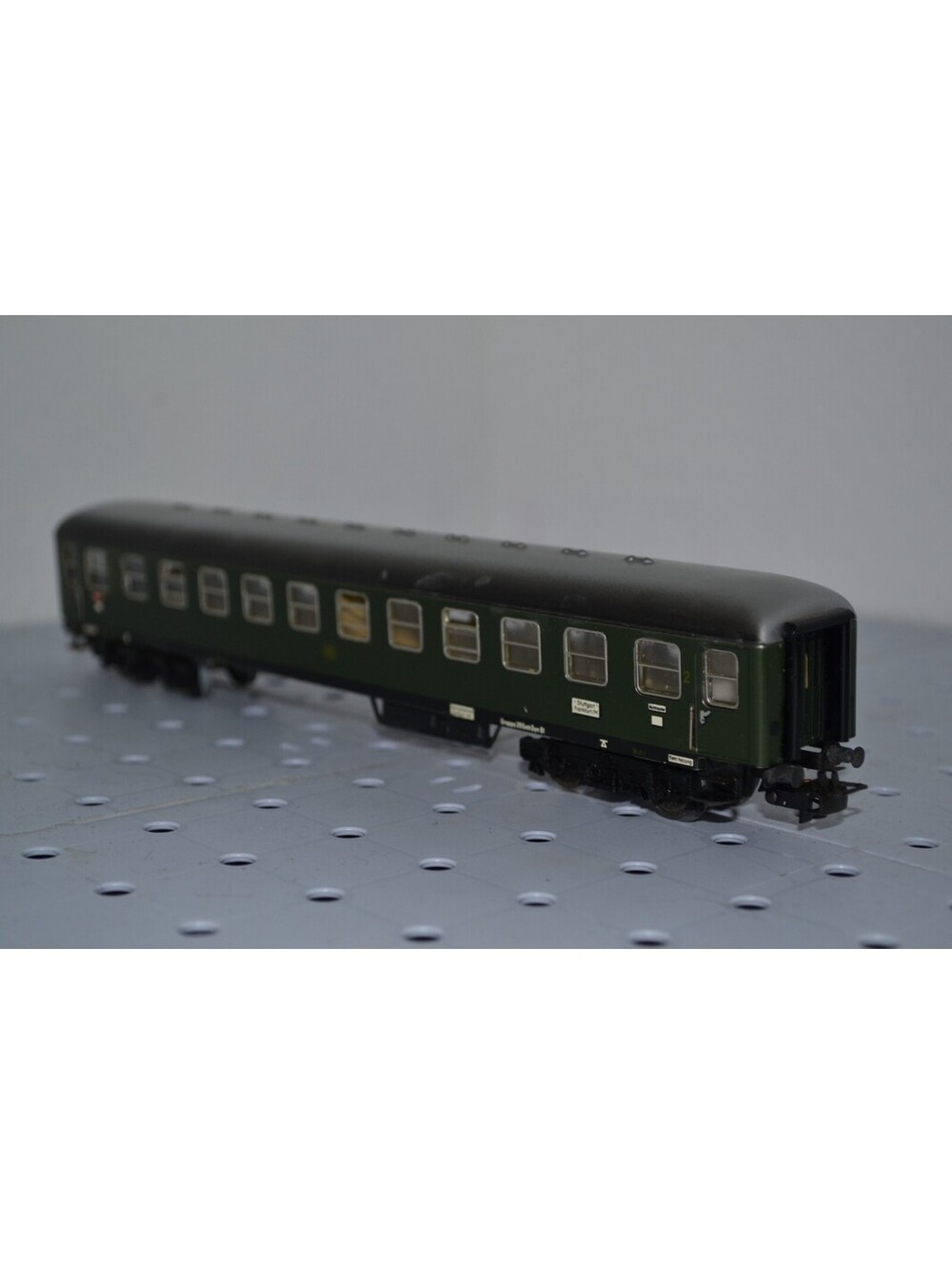 Vintage Marklin HO 4022 Metal DB Passenger Car 2nd. Class Express (DZUG) - Picture 3 of 11